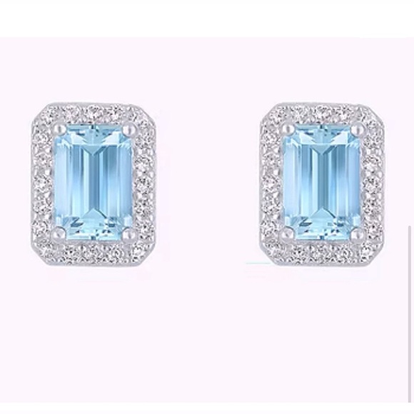 Genuine Blue Topaz 925 Sterling Silver Emerald Cut Stud Earrings in Gift Box NEW - Picture 2 of 6